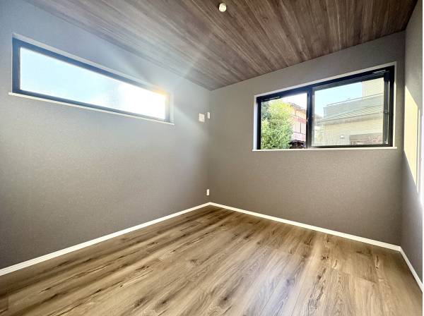 光に包まれる落ち着きの空間