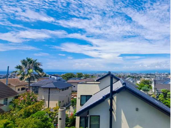 空ときらめく海が広がる贅沢な眺望