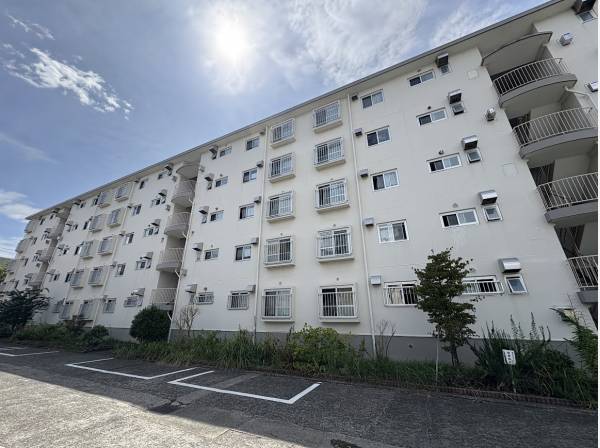 マンション外観です