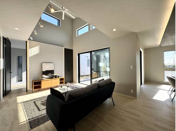 天井高のリビング