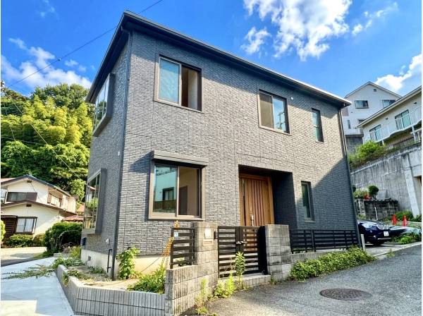 敷地は約70坪の大型サイズ