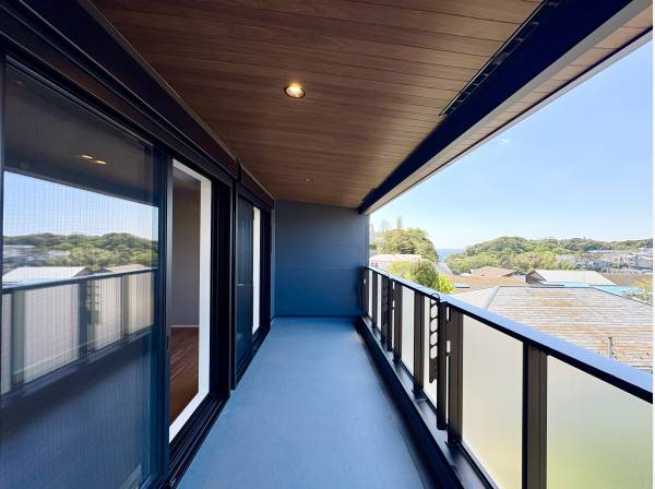 雨の日でも安心のインナーバルコニー！