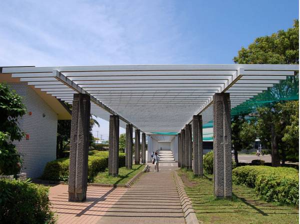 八部公園まで約80m・徒歩約1分！
