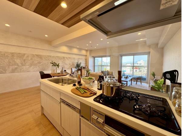 キッチンからの眺望をご覧いただけます！