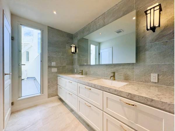 《powder room》WIC付きのホテルライクな仕様