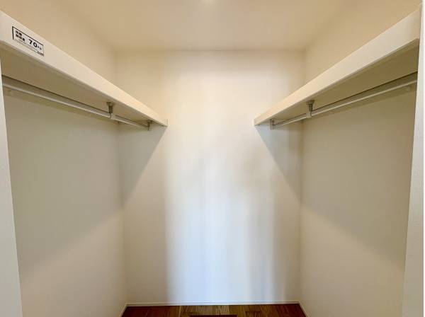 収納スペースもしっかりと備わります！