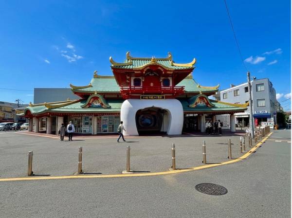 片瀬江ノ島駅まで徒歩7分！