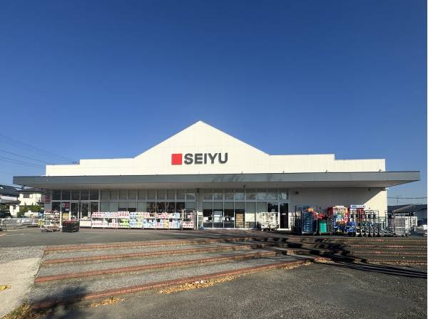 西友逗子ハイランド店　約400ｍ　（徒歩5分）