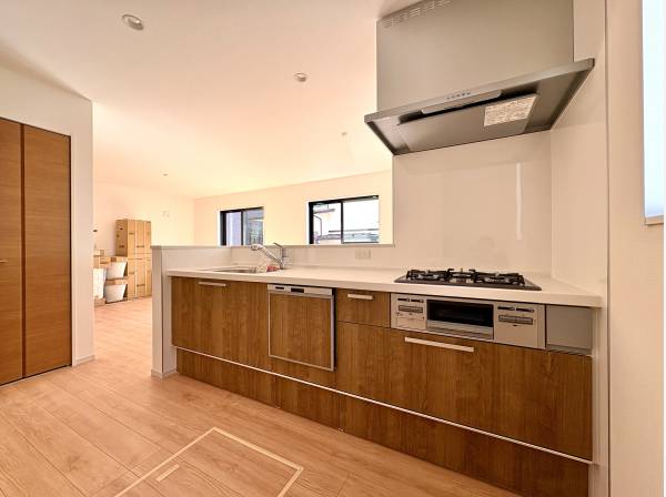 キッチンスペースもゆとりの空間です。