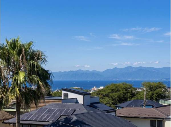 海を望む区画です