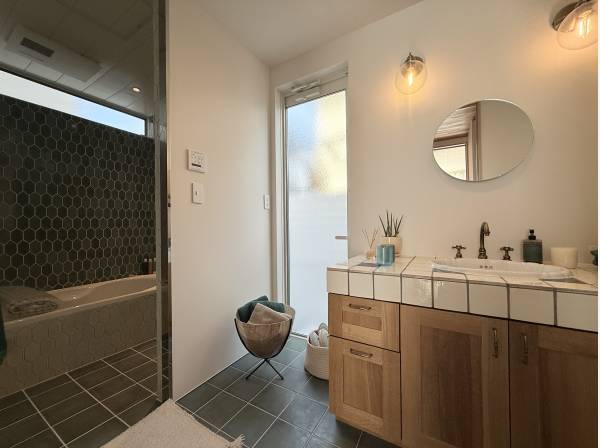 サニタリースペースと浴室