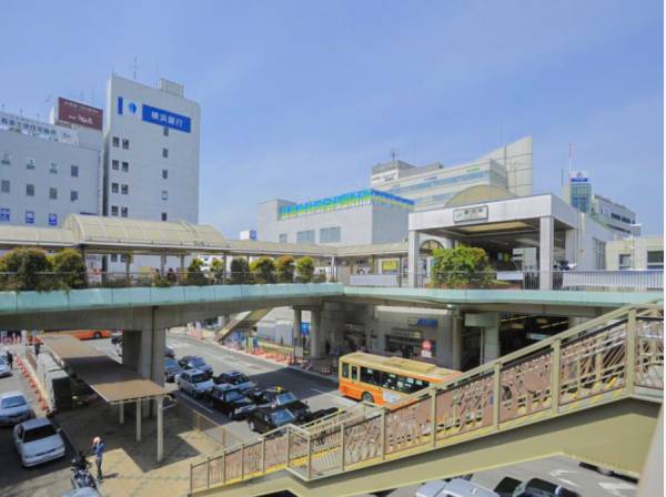 商業施設も充実で都内へのアクセスも良好な「藤沢」駅までは徒歩15分
