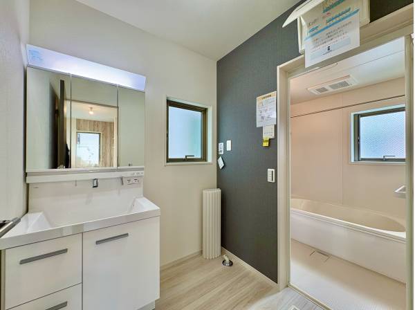 洗面と浴室は生活の動線を考えて設計しました