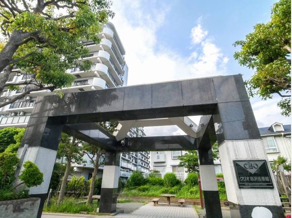 敷地内の緑にパワーをもらえそうですね