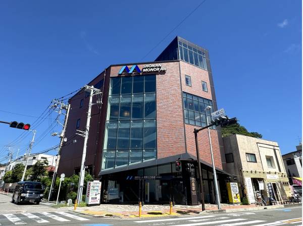 湘南モノレール線『湘南江の島』駅徒歩4分