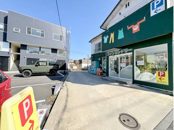 前面道路と繋がる通路（敷地内）