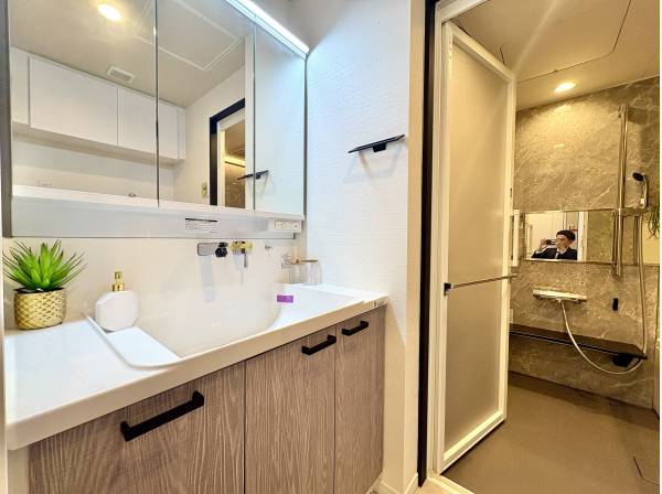 パウダールーム