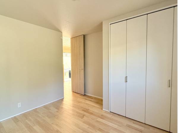 クローゼット完備の居室