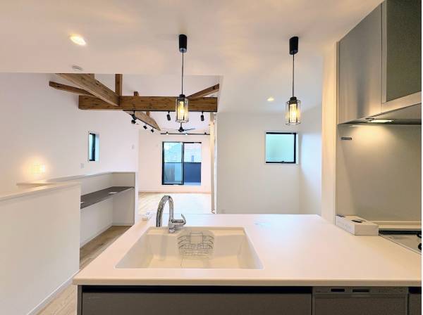 デザイン性のあるお部屋になっています