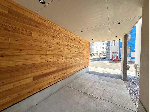 ハイルーフ車対応のビルトインガレージ