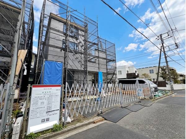 対象地/全2棟での販売です