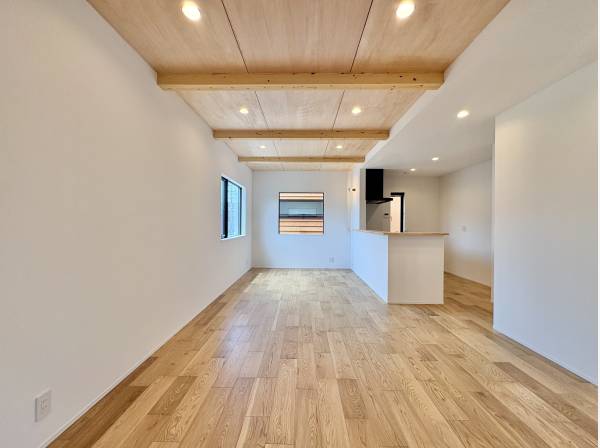 広々としたLDKは家族と過ごす時間を大切にする方にぴったりの住空間です