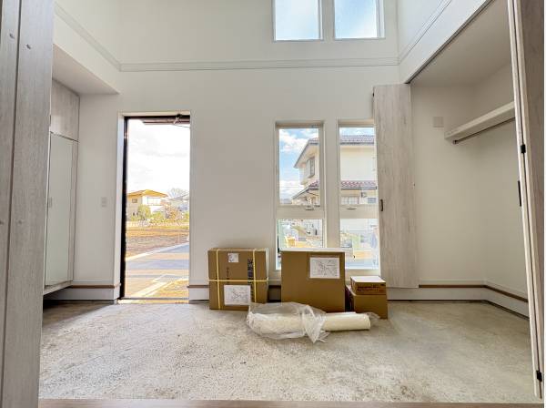 吹き抜けのある土間