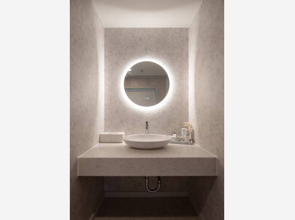 高級ホテルのような洗面台