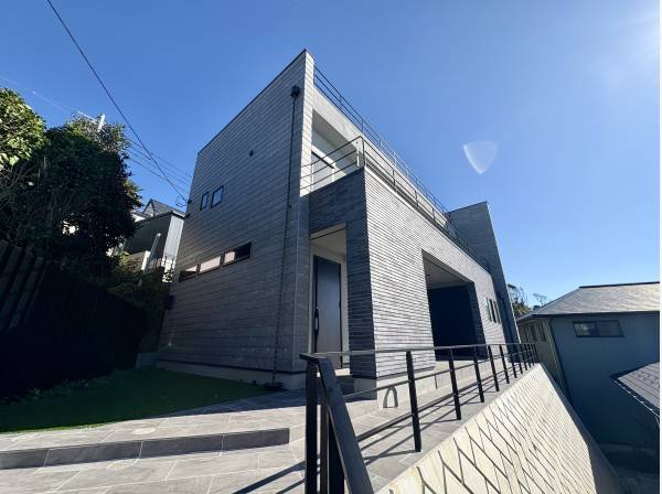 眺めるほどに所有する価値を感じ心の奥まで満足が広がる佇まい