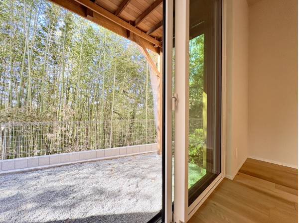 お庭スペースもございます♪