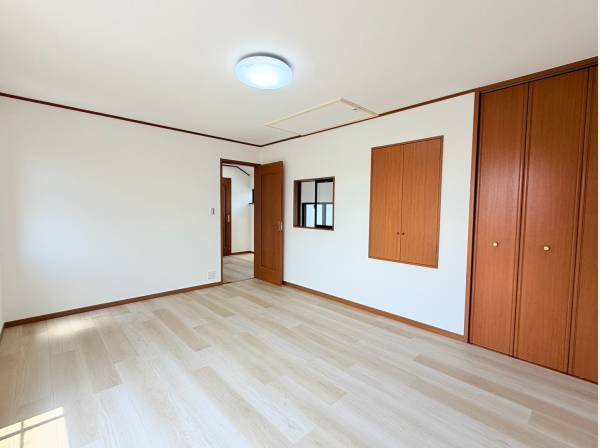 2階のお部屋は全て収納ありです