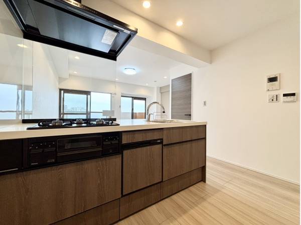使い勝手の良いペニンシュラキッチン