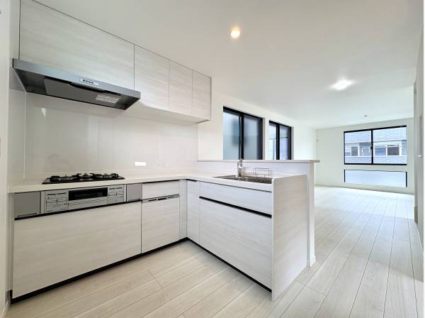 対面式システムキッチン