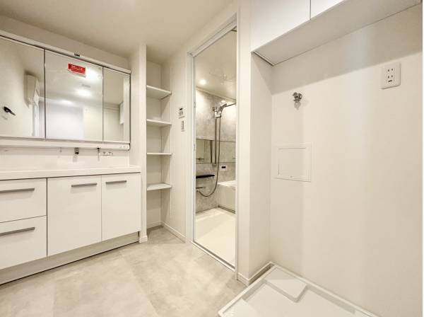 大変広々としているサニタリスペース