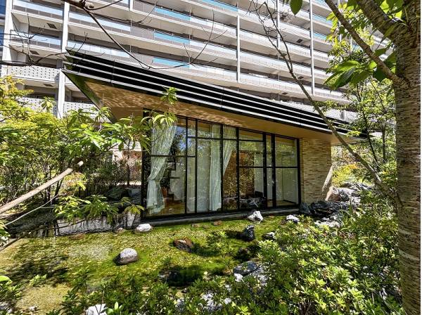マンション敷地内にゲストハウスもあります