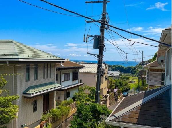 2階から海を遠望できます