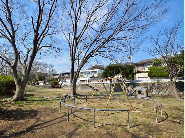 象さん公園まで徒歩10分（約750m）