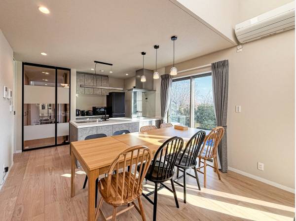 ダイニングスペース