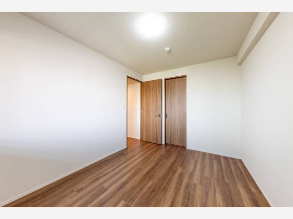 洋室は2部屋ございます