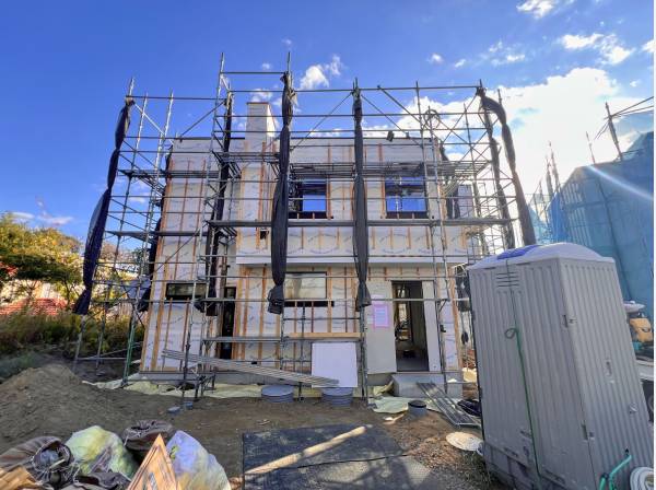 建物のプレゼンテーションや同仕様の完成物件などもご案内可能です