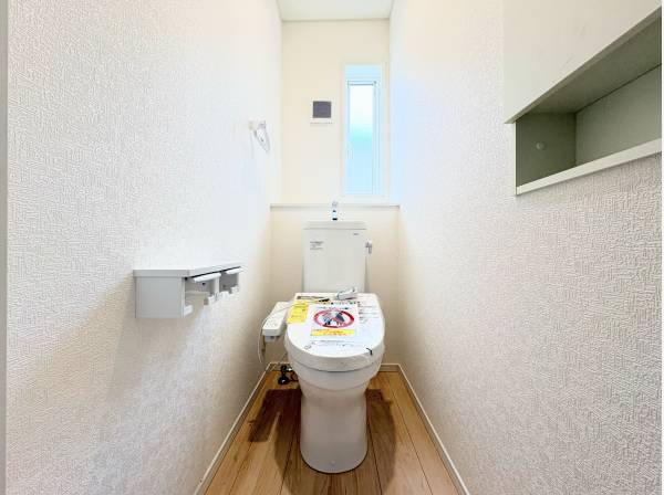 白を基調にしたレストルーム