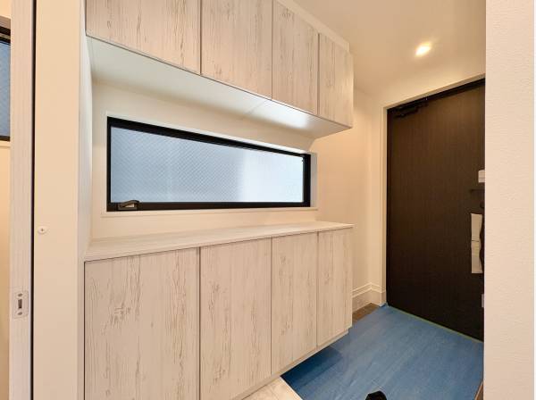 明るくクリーンな印象が毎日の気分を上げてくれる空間です