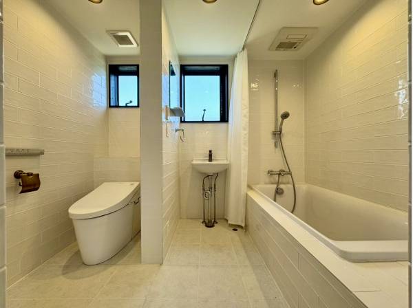 海岸のような浴室！