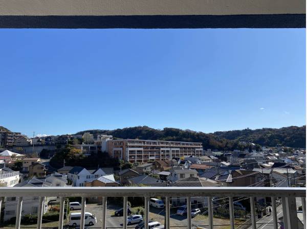 美しい山並みを眺めます。