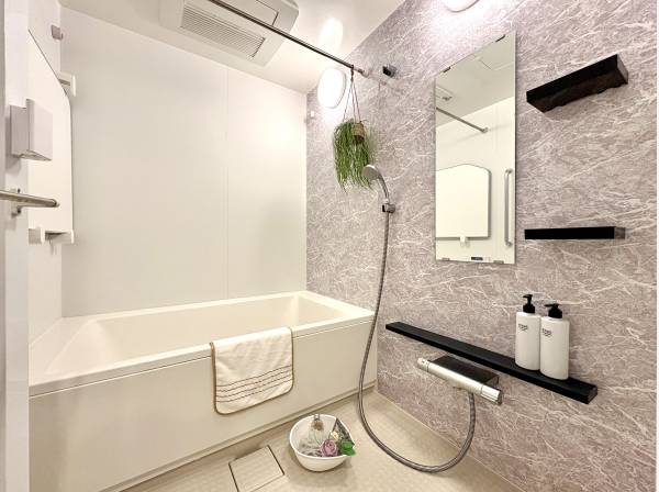 1日の疲れを癒すバスルーム