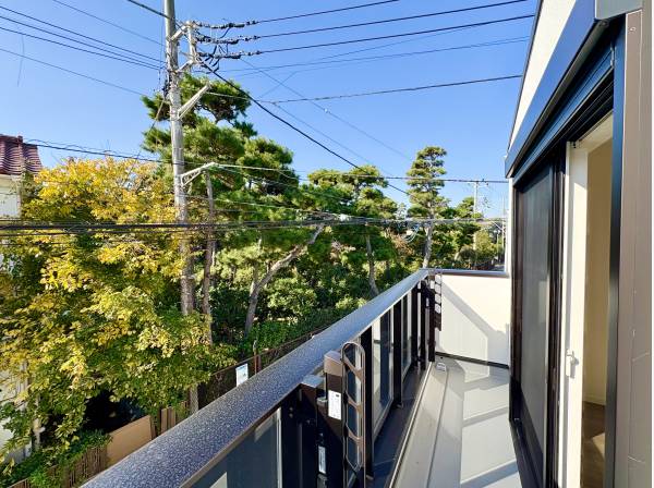 日当たり、風通し良好なバルコニー