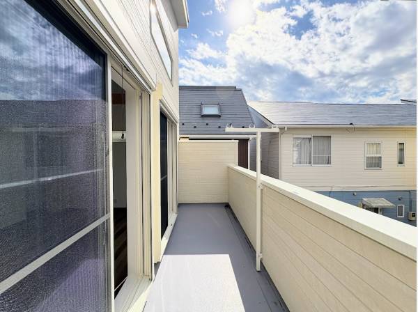 日当たりの良いバルコニー