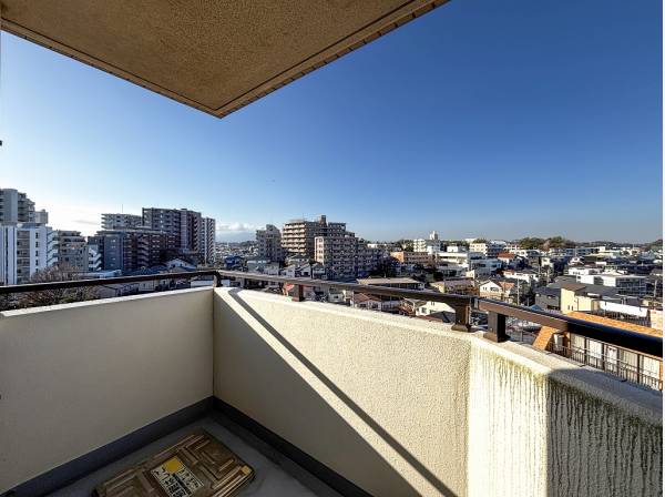 開放感のある景色が広がる２面バルコニー