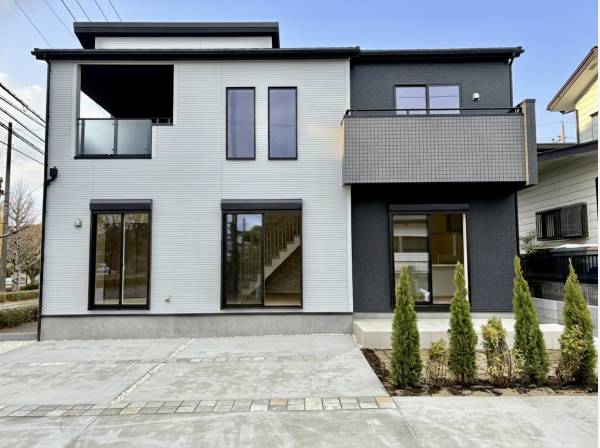 スクエアフォルムが美しい、洗練の一邸