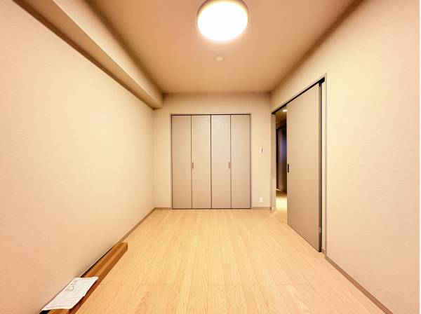 主寝室６．３帖